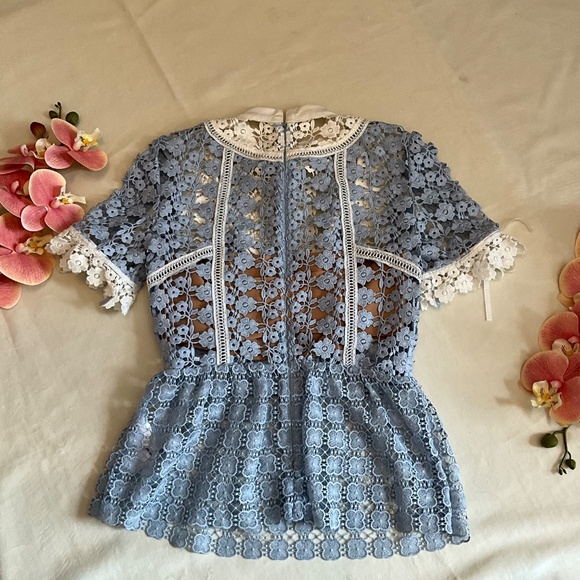 Rare SELF-PORTRAIT Petal Paneled Lace Top Blue, Size 2 - Picture 11 of 16